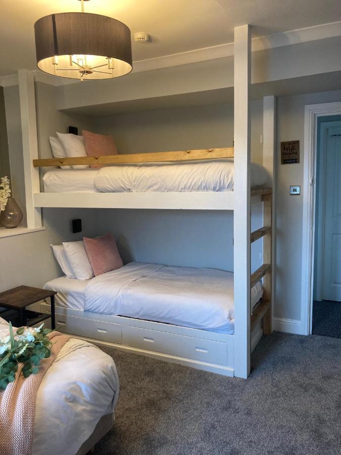 Abbey Court Guest House カーライル エクステリア 写真